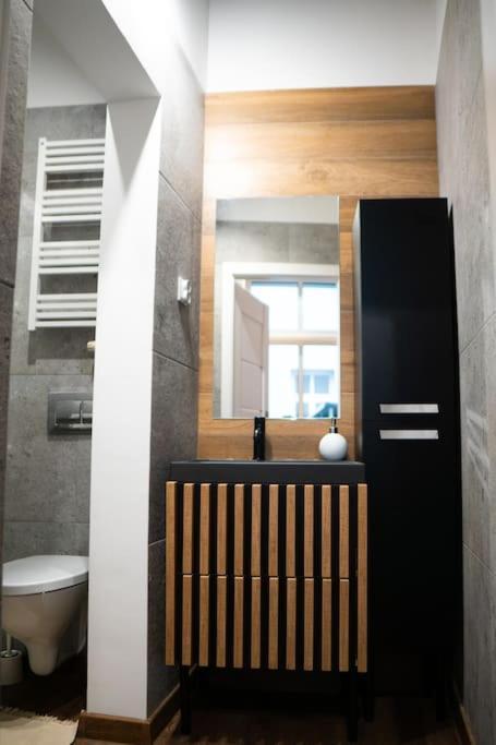 Apartment Lovely One-bedroom Loft 3 Minutes From Kazimierz