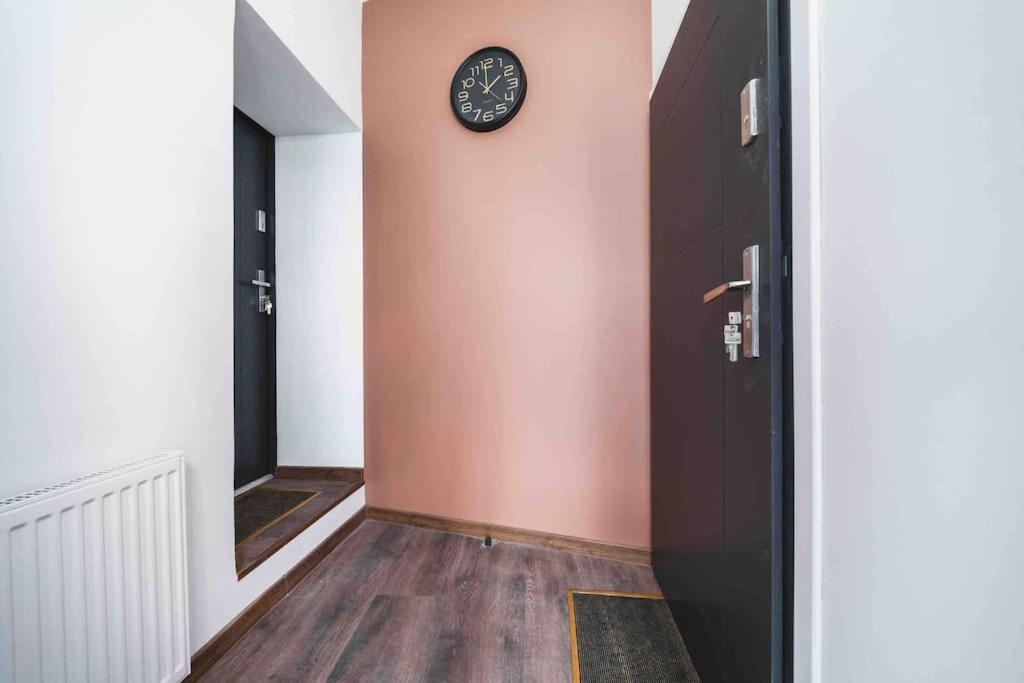 Apartment Lovely One-bedroom Loft 3 Minutes From Kazimierz